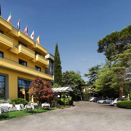 Hotel Cristallo Assisi Esterno foto