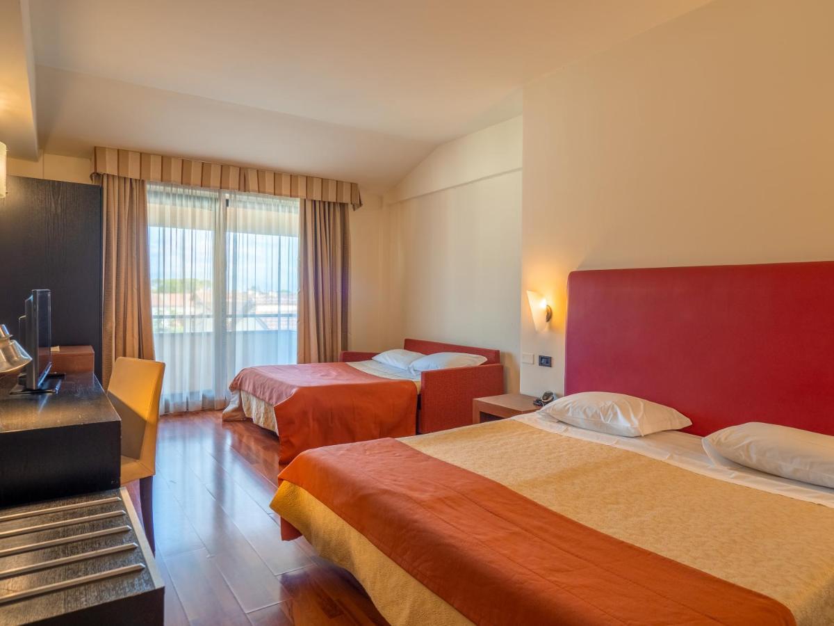 Hotel Cristallo Assisi Esterno foto