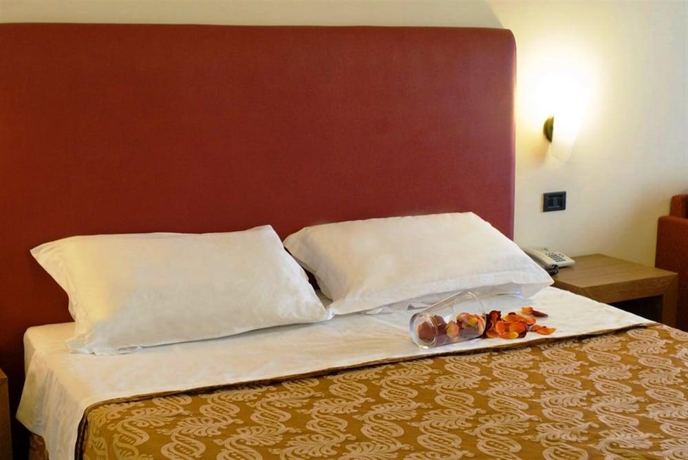 Hotel Cristallo Assisi Esterno foto